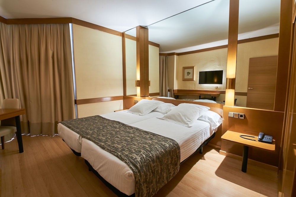 Habitación estándar con 2 camas individuales del hotel Ar Los Arcos