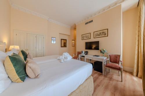 Grand Deluxe Room with balcony del hotel Casa Romana Boutique. Foto 2