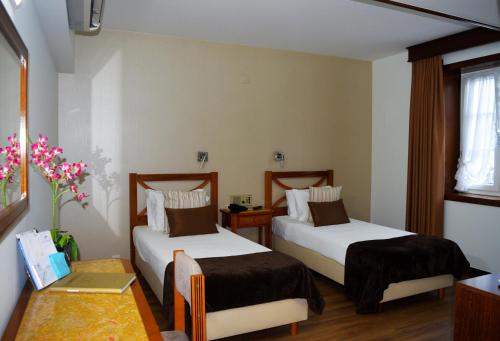 Habitación Doble - 2 camas del hotel Dona Sofia. Foto 4