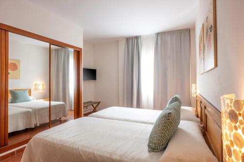 Bungalow del hotel Gf Isabel. Foto 6