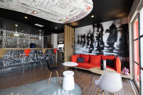 Habitación Doble Estándar del hotel Ibis Perpignan Sud Saint Charles. Foto 11