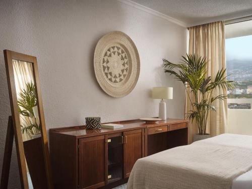 Habitación Doble Estándar del hotel Precise Resort Tenerife. Foto 2