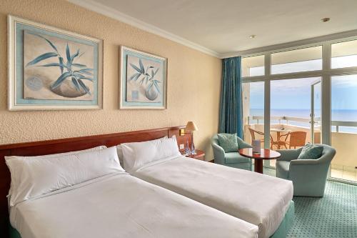 Suite Master del hotel Precise Resort Tenerife. Foto 7