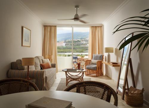 Suite del hotel Precise Resort Tenerife. Foto 4