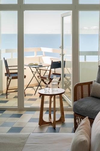 Habitación Doble con vistas al mar del hotel Precise Resort Tenerife. Foto 1