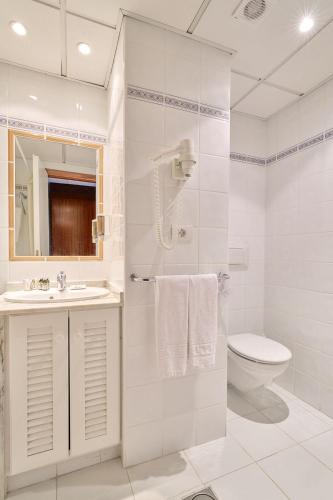 Habitación Doble Estándar del hotel Precise Resort Tenerife. Foto 3