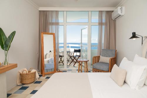 Habitación Doble con vistas al mar del hotel Precise Resort Tenerife. Foto 6
