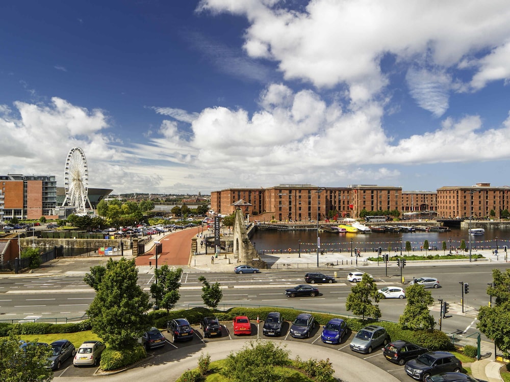 Habitación con 2 camas individuales (Compact - Dockside) del hotel Ibis Liverpool Centre Albert Dock – Liverpool One