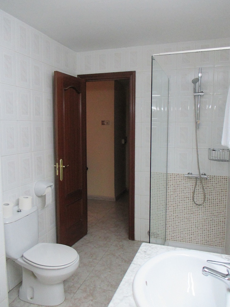 Habitación Individual del hotel Perales. Foto 3