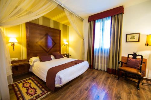 Habitación Doble del hotel Hacienda Del Cardenal. Foto 4