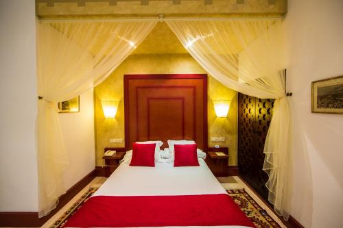 Habitación Doble del hotel Hacienda Del Cardenal. Foto 6
