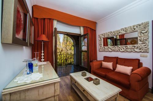 Suite Junior del hotel Hacienda Del Cardenal. Foto 1