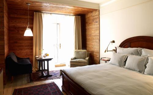 Habitación Deluxe con cama extragrande del hotel The Greenwich. Foto 1