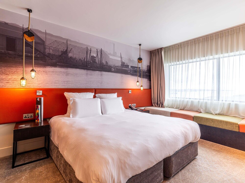 HABITACIÓN SUPERIOR, 1 Cama King Size del hotel Pullman Liverpool. Foto 7