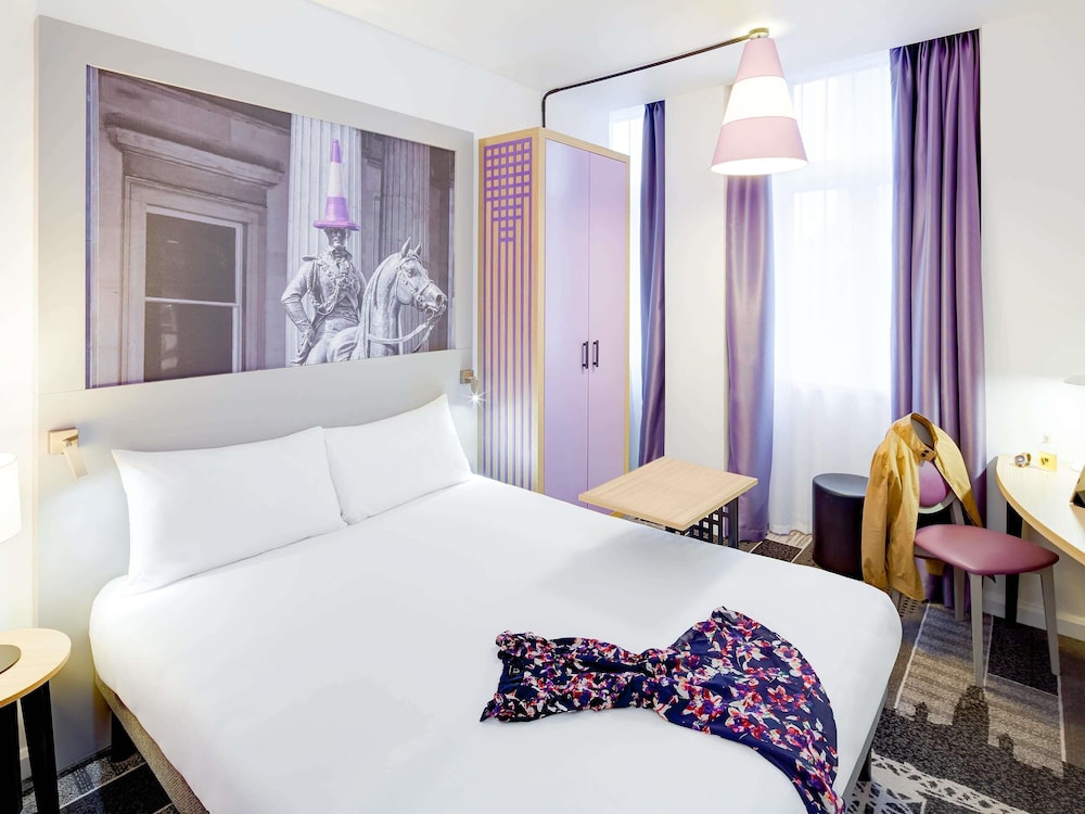La Reina del hotel Ibis Styles Glasgow Centre George Square. Foto 5