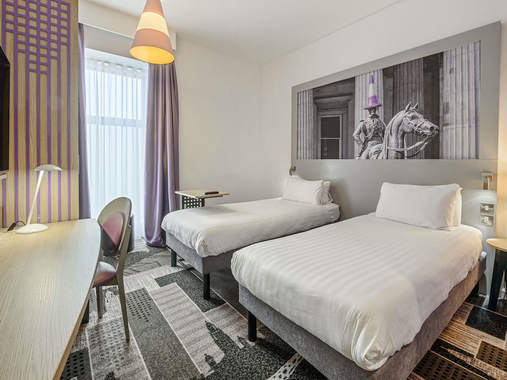 El Dúo del hotel Ibis Styles Glasgow Centre George Square