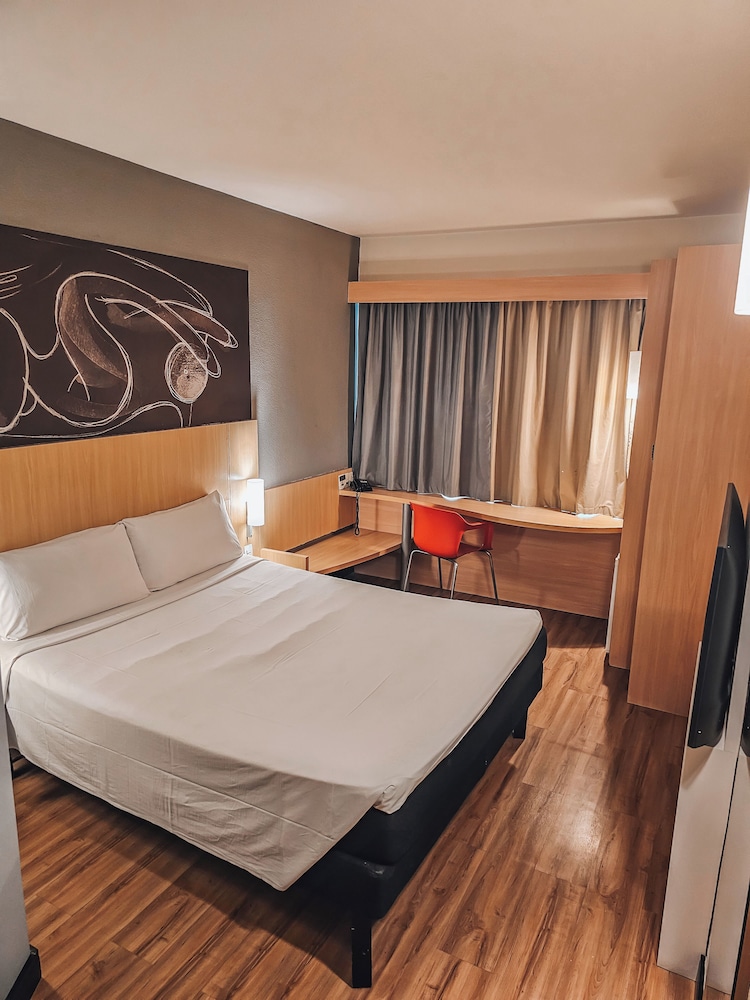 Apartamento estándar, 1 cama doble (SUGARLOAF VIEW) del hotel Ibis Rio De Janeiro Centro. Foto 3
