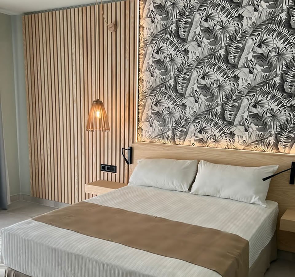 Habitación doble del hotel Noy. Foto 1