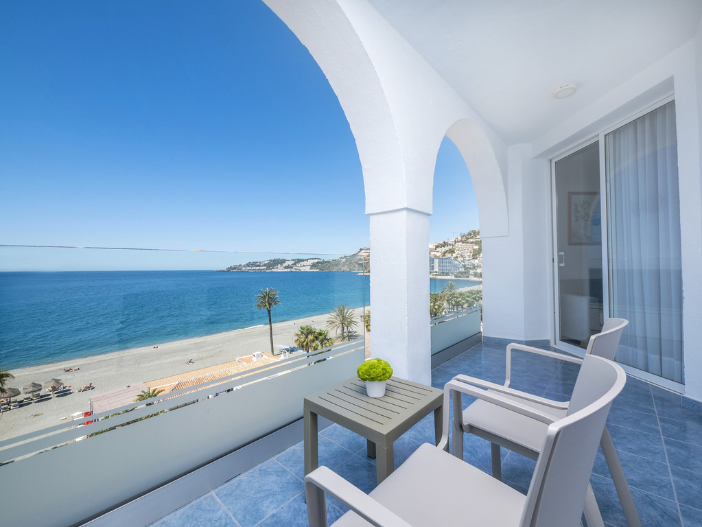 Habitación Gran Panorámica del hotel Helios Costa Tropical