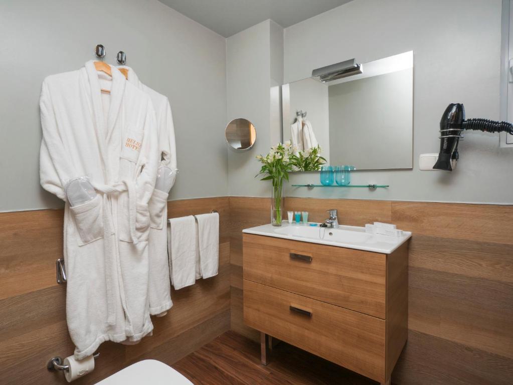 Habitación doble Vista Mar Superior del hotel Helios Costa Tropical