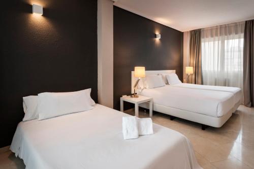 Apartamento Estándar del hotel Sercotel Togumar. Foto 2