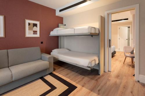 Suite del hotel Catalonia Plaza España & Spa. Foto 6