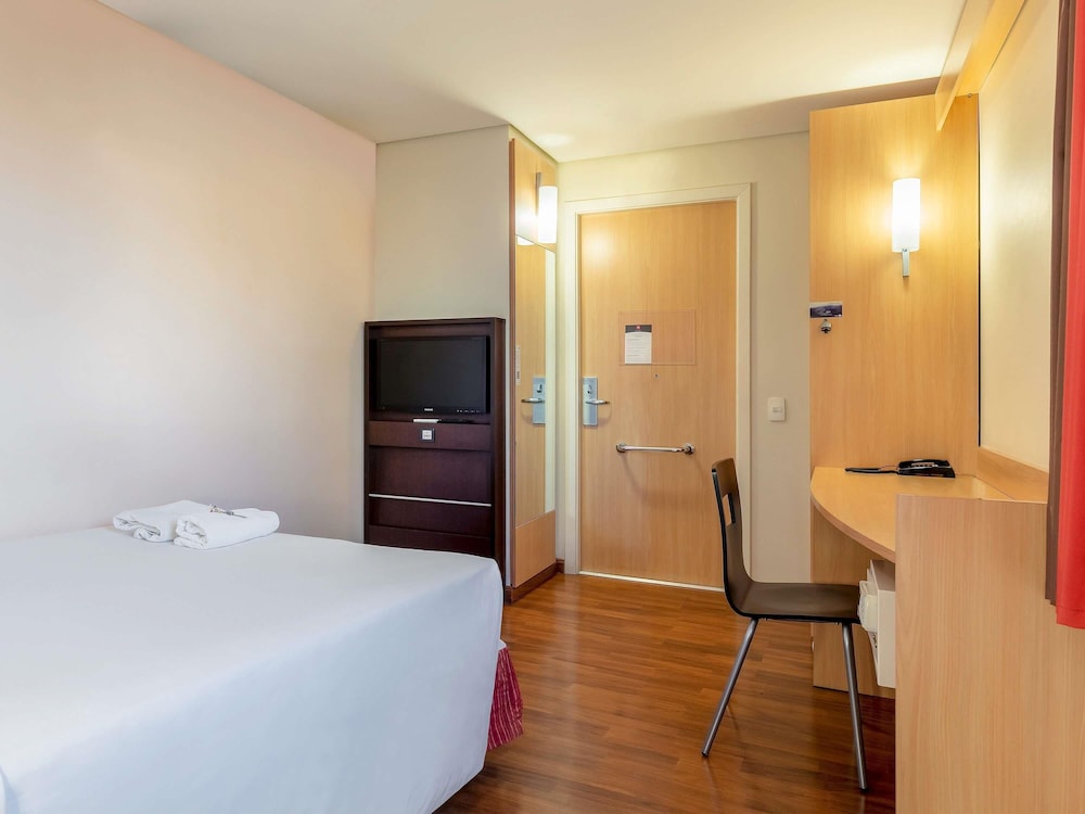 Apartamento estándar, 1 cama doble, accesible para personas con discapacidad del hotel Ibis Belo Horizonte Afonso Pena. Foto 3