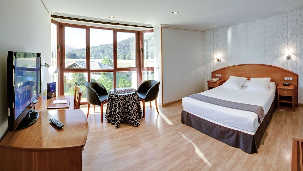Habitación Doble del hotel Spa Villa Pasiega. Foto 1