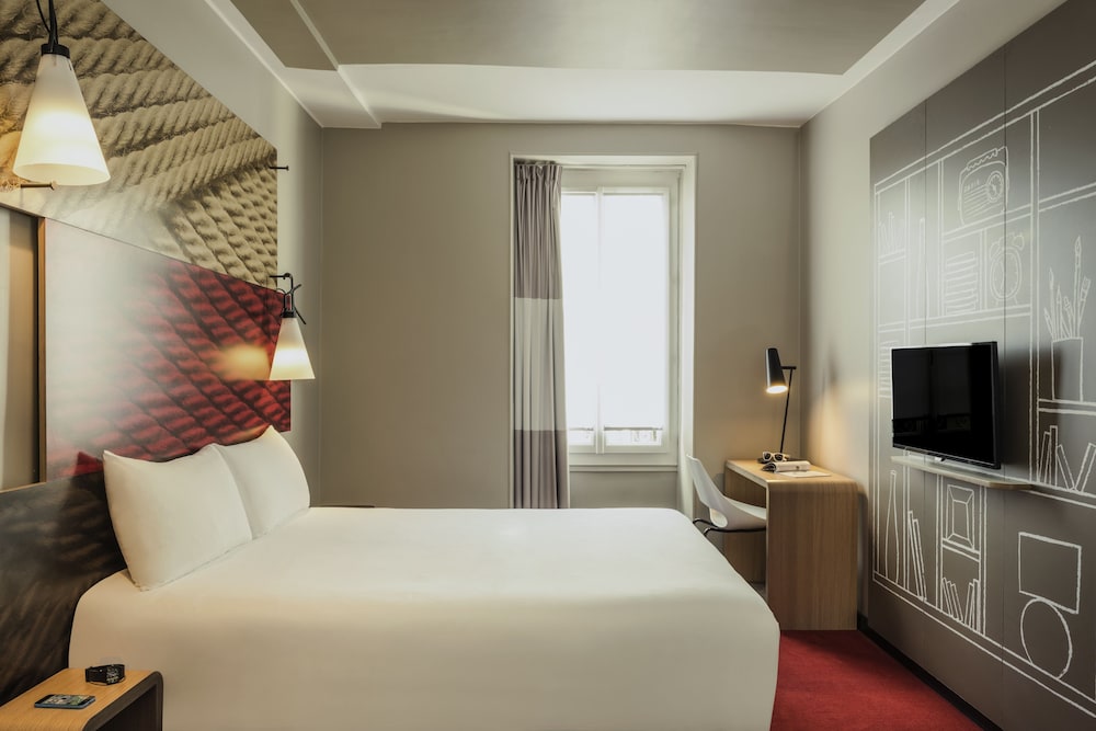 Habitacion Standard con 1 cama doble del hotel Ibis Strasbourg Centre Petite France. Foto 2