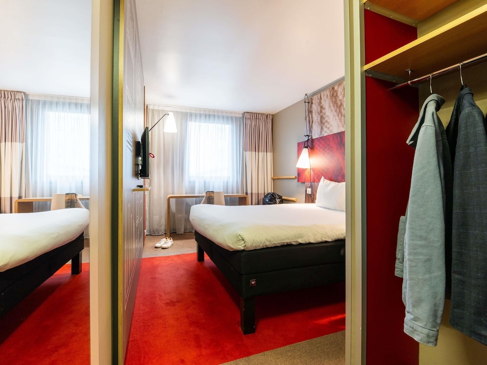 Habitacion Standard con 1 cama doble del hotel Ibis Strasbourg Centre Petite France. Foto 22