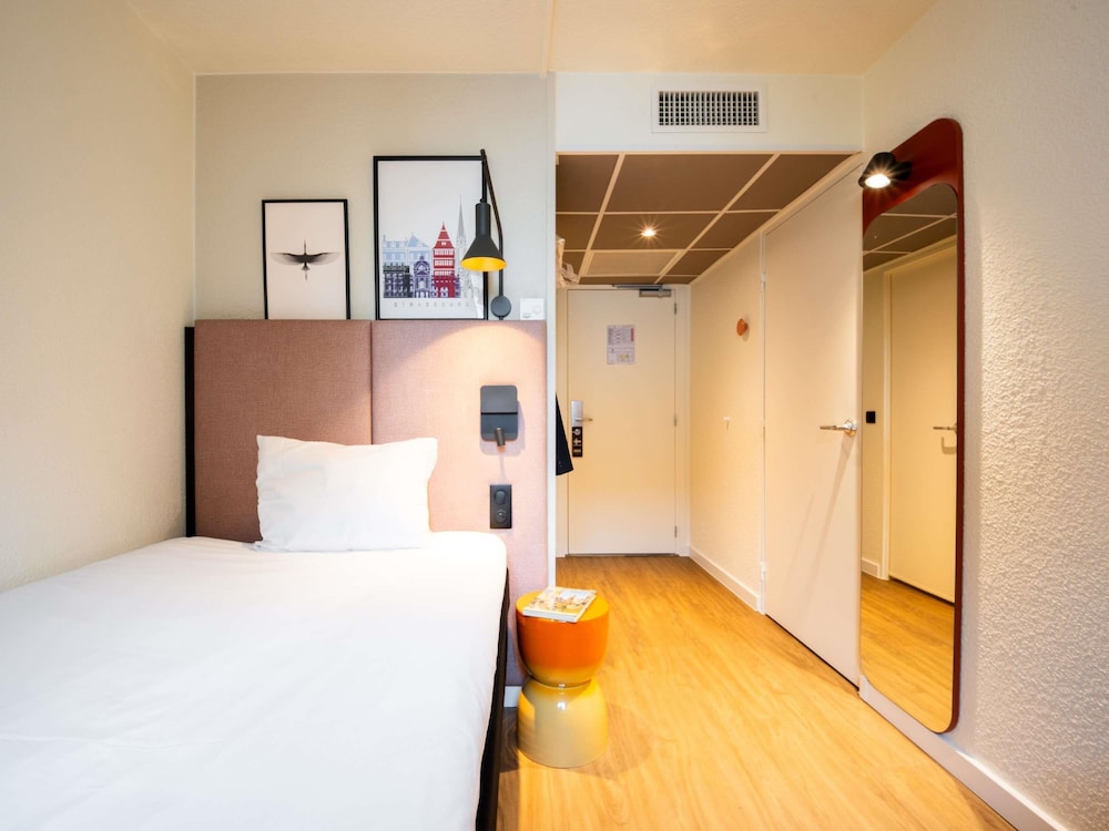 Habitación Superior con 1 cama individual del hotel Ibis Strasbourg Centre Petite France