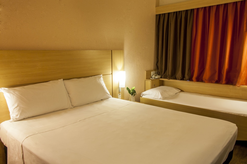 Habitación estándar, 1 cama doble del hotel Ibis Manaus Distrito Industrial. Foto 14