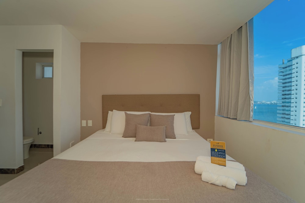 Habitación Doble Superior del hotel La Gran Via. Foto 13