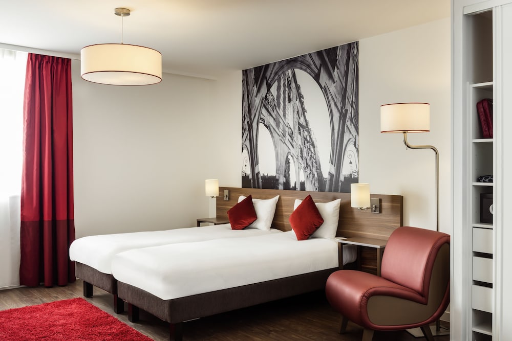 Estudio con camas individuales del hotel Aparthotel Adagio Birmingham City Centre. Foto 2