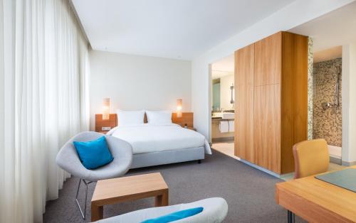 Habitación Doble con cama grande - Planta alta del hotel Lindner Hotel Berlin Ku'damm. Foto 1