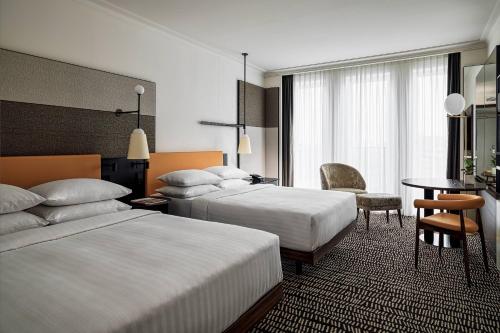 Habitación Executive con acceso al salón - 2 camas dobles del hotel Berlin Marriott