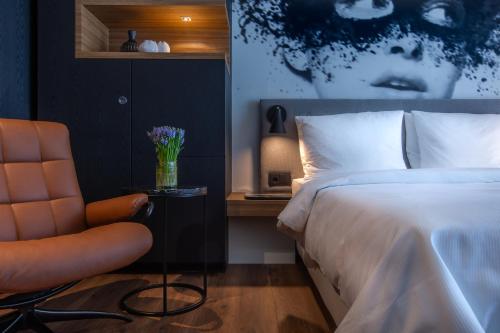 Habitación Estándar del hotel Radisson Blu , Cologne. Foto 18