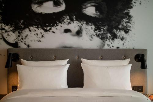 Suite Urban con balcón del hotel Radisson Blu , Cologne. Foto 1