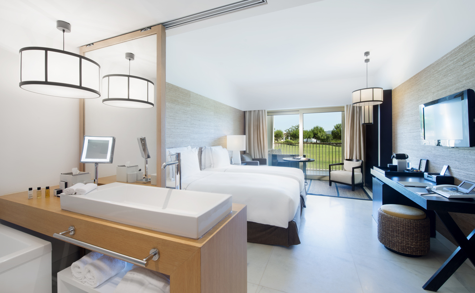 Habitación doble Lujo Vista Jardín 2 camas del hotel Victoria Golf Resort and Spa Managed by Accor