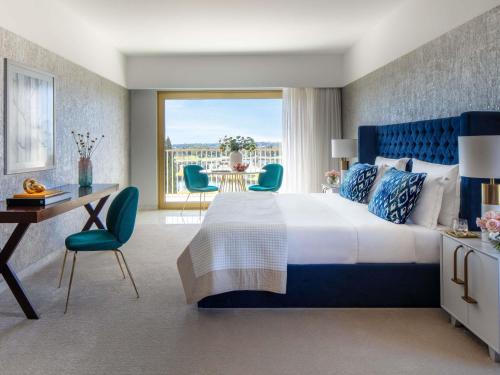 Suite Presidencial de 1 dormitorio con terraza y bañera de hidromasaje - 1 cama extragrande del hotel Victoria Golf Resort and Spa Managed by Accor