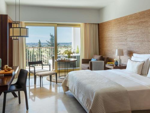 Suite Victoria de 1 dormitorio - 1 cama extragrande del hotel Victoria Golf Resort and Spa Managed by Accor. Foto 2