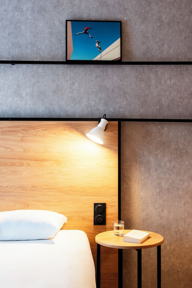 Habitación Estándar con 1 cama doble del hotel Ibis Rouen Centre Champ De Mars. Foto 4