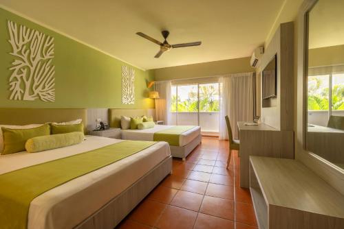 Habitación Superior - 1 cama grande del hotel Whala!bávaro - All Inclusive. Foto 10
