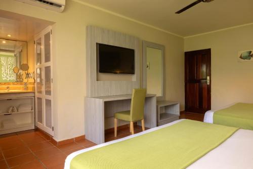 Habitación Superior - 1 cama grande del hotel Whala!bávaro - All Inclusive. Foto 14
