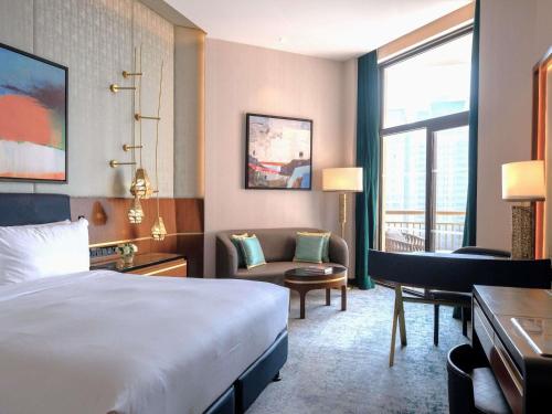 Royal King Suite with Nile View and Club Millesime Access del hotel Sofitel Cairo Downtown Nile. Foto 9