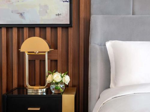 Presidential King Suite with Nile View and Club Millesime Access del hotel Sofitel Cairo Downtown Nile