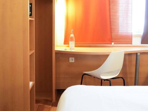 Habitación Doble Estándar del hotel Ibis Tunis. Foto 6