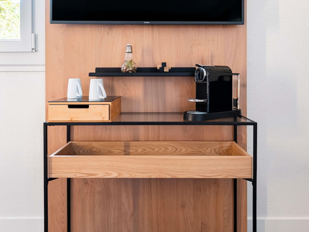 Habitación Doble Estándar Adaptada para Discapacitados del hotel Ibis Styles Lyon Villeurbanne Parc De La Tête D'or. Foto 1