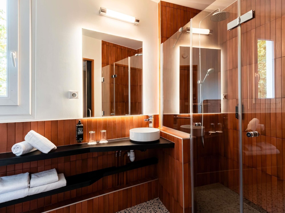 Habitación Doble Estándar Adaptada para Discapacitados del hotel Ibis Styles Lyon Villeurbanne Parc De La Tête D'or. Foto 4