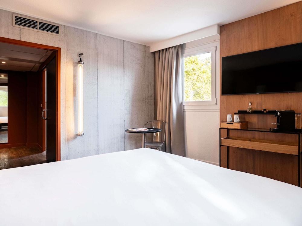 Habitación Doble Estándar Adaptada para Discapacitados del hotel Ibis Styles Lyon Villeurbanne Parc De La Tête D'or. Foto 6